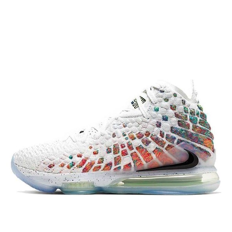 Nike LeBron 17 - Semelle à Densité Variable