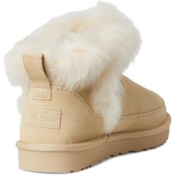 Bottes Chalet UGG Classic Ultra Mini B0DPRT26WP