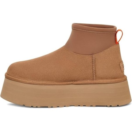 UGG Classic Mini Dipper Détails Contrastés et Uniques
